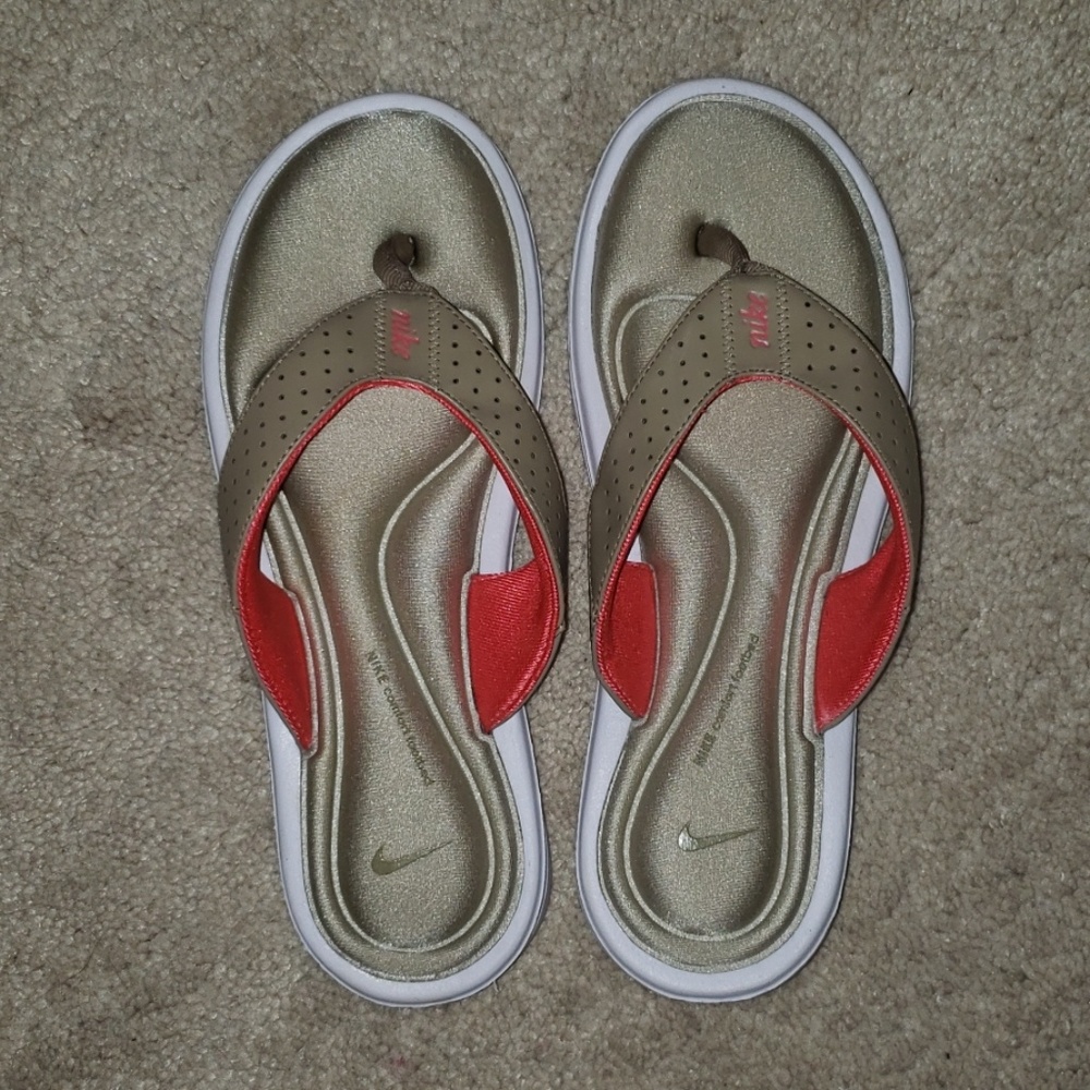 Nike Comfort Memory Foam Flip Flops
